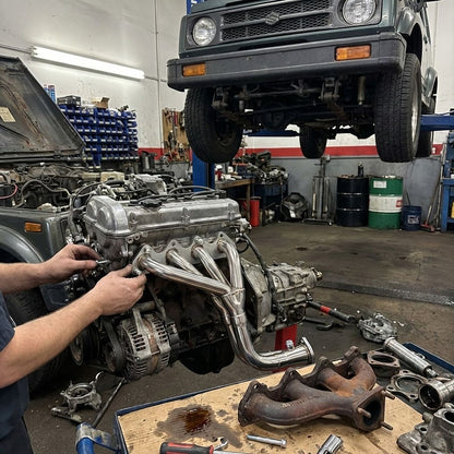 Geo Tracker Suzuki Header Underside Angle View Showing Collector Position Near Oil Pan