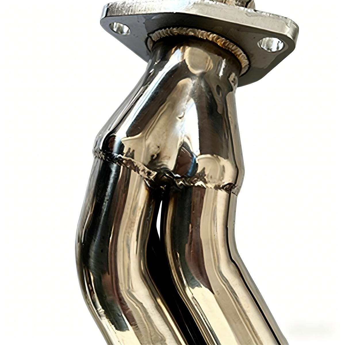 Close-up of TIG-welded joints and polished flange on AMVirtuo 304 stainless steel exhaust headers